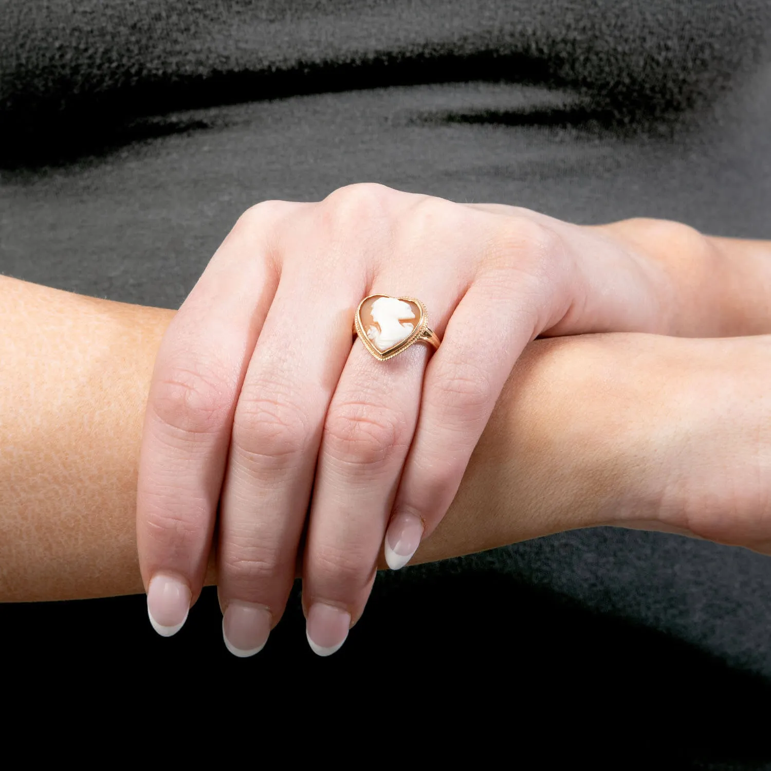 Art Deco 14k Cameo Heart Motif Ring