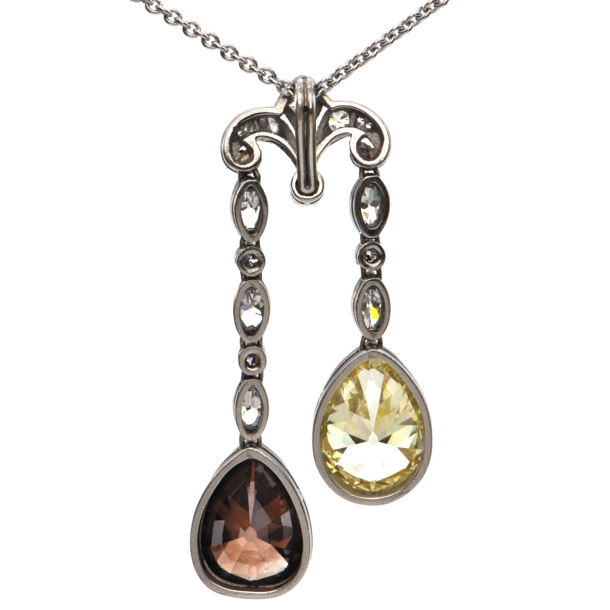 Art Deco 1.80ct Fancy Yellow and 1.54ct Fancy Brown Diamond pendant in Platinum C.1925 - GIA certified