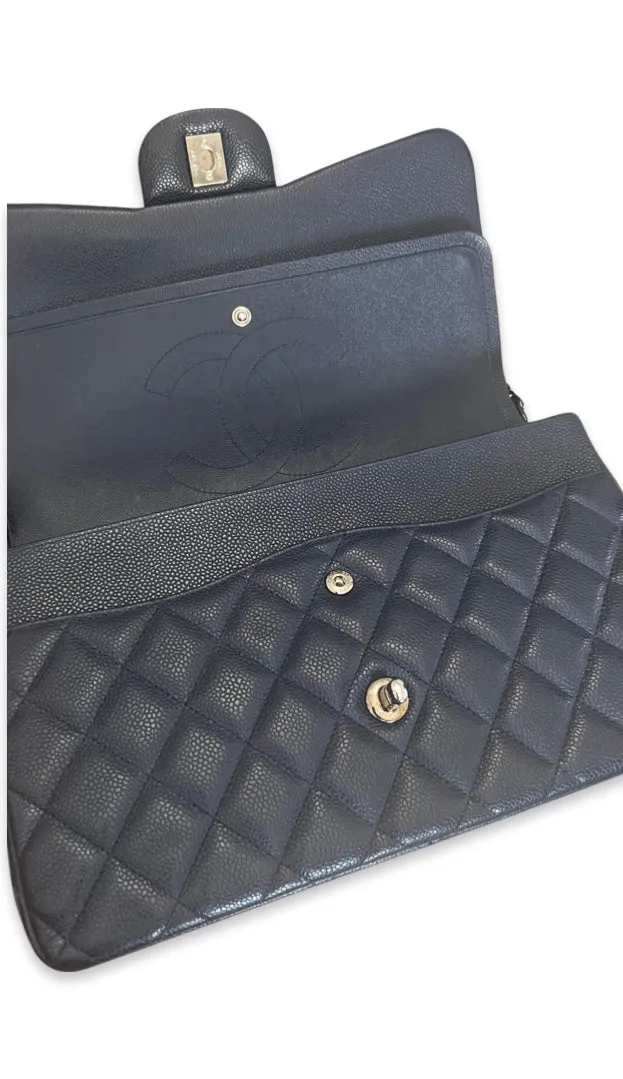 Chanel Timeless Classic Jumbo