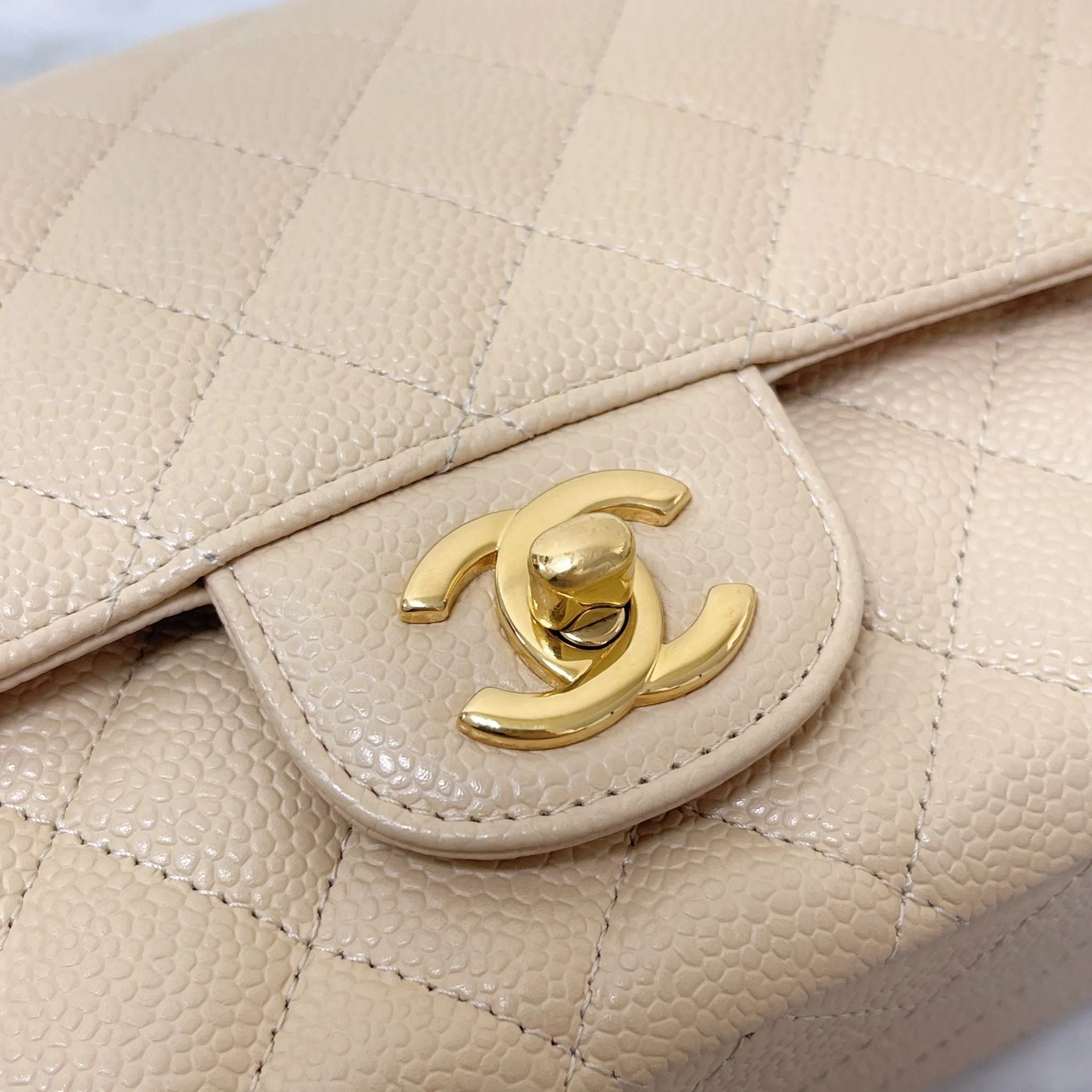 Chanel Timeless Classic Medium M/L