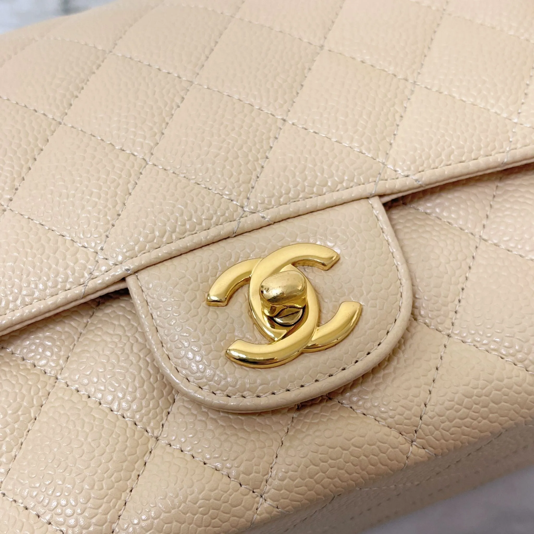 Chanel Timeless Classic Medium M/L