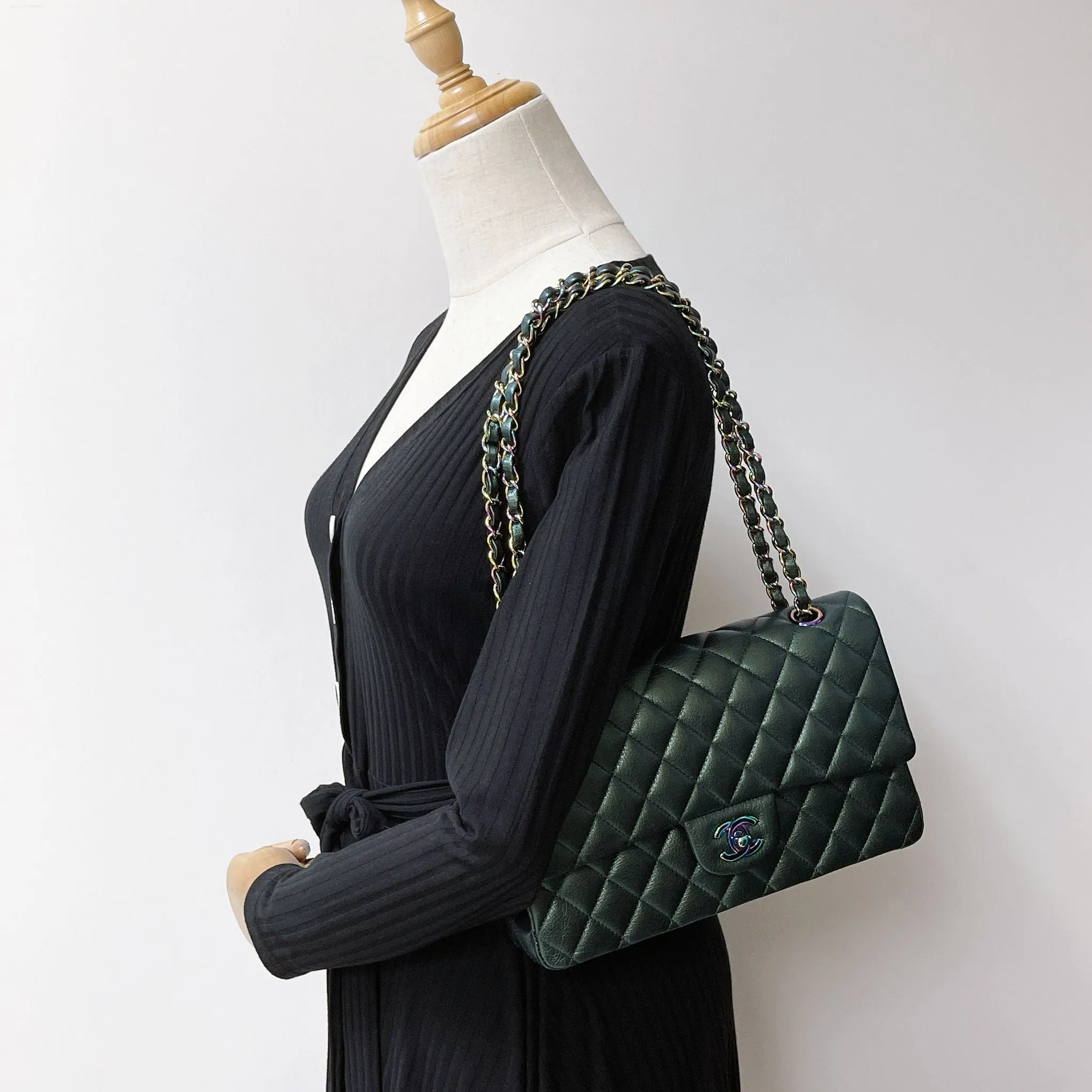 Chanel Timeless Classic Medium