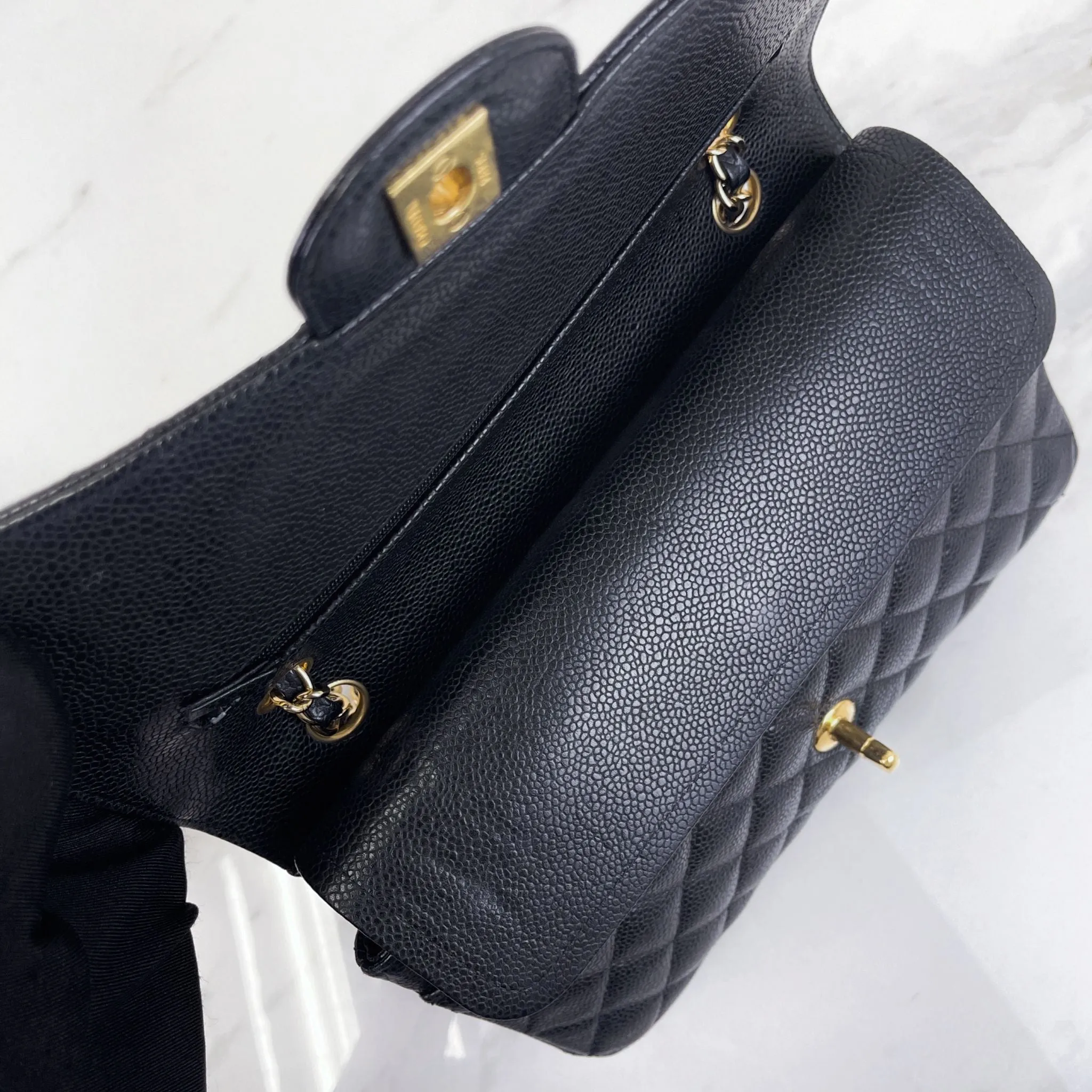 Chanel Vintage Classic Medium