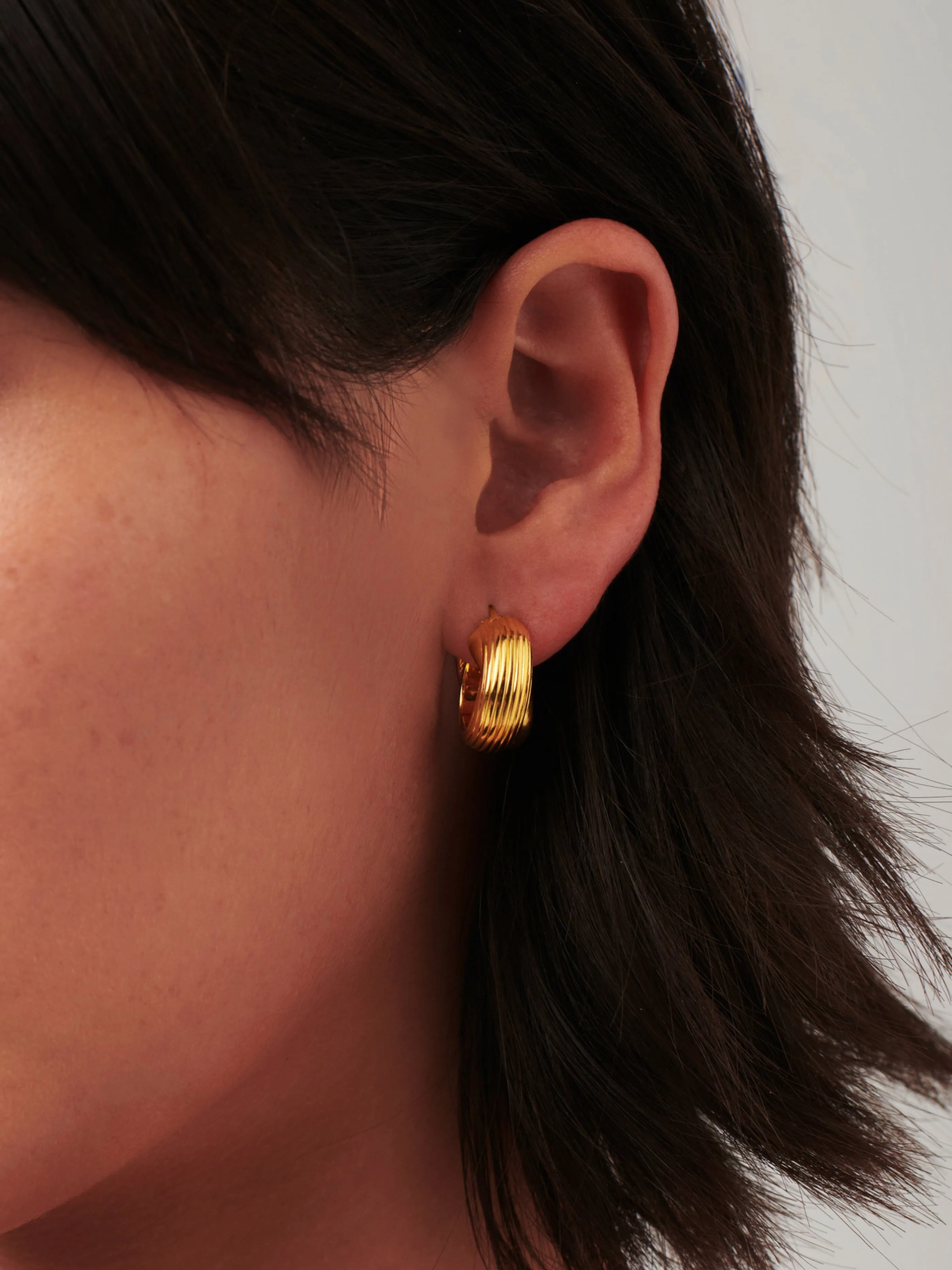 Lucy Williams Entwine Ridge Hoop Earrings