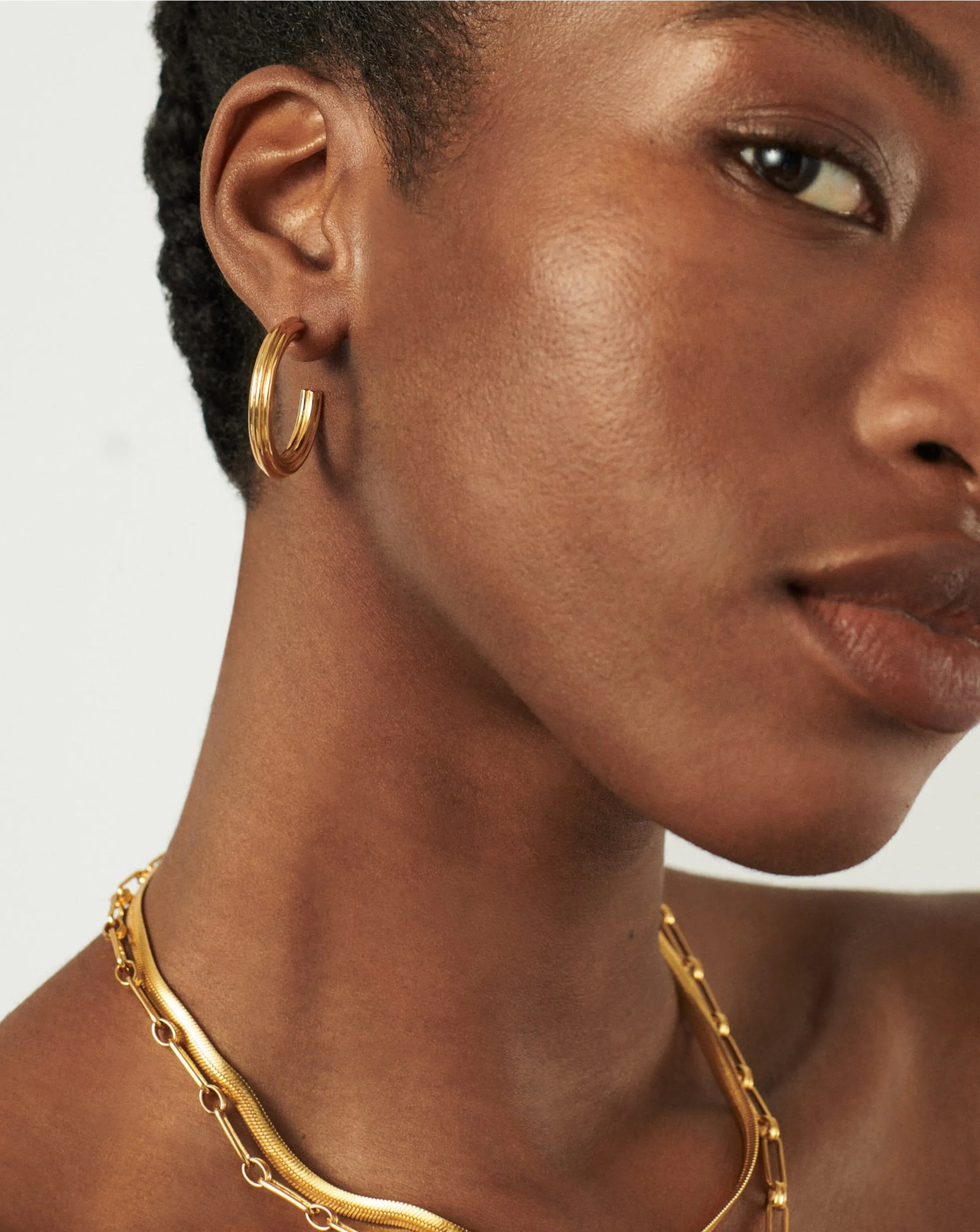 Ridge Large Hoop Earrings | 18k Gold Plated
