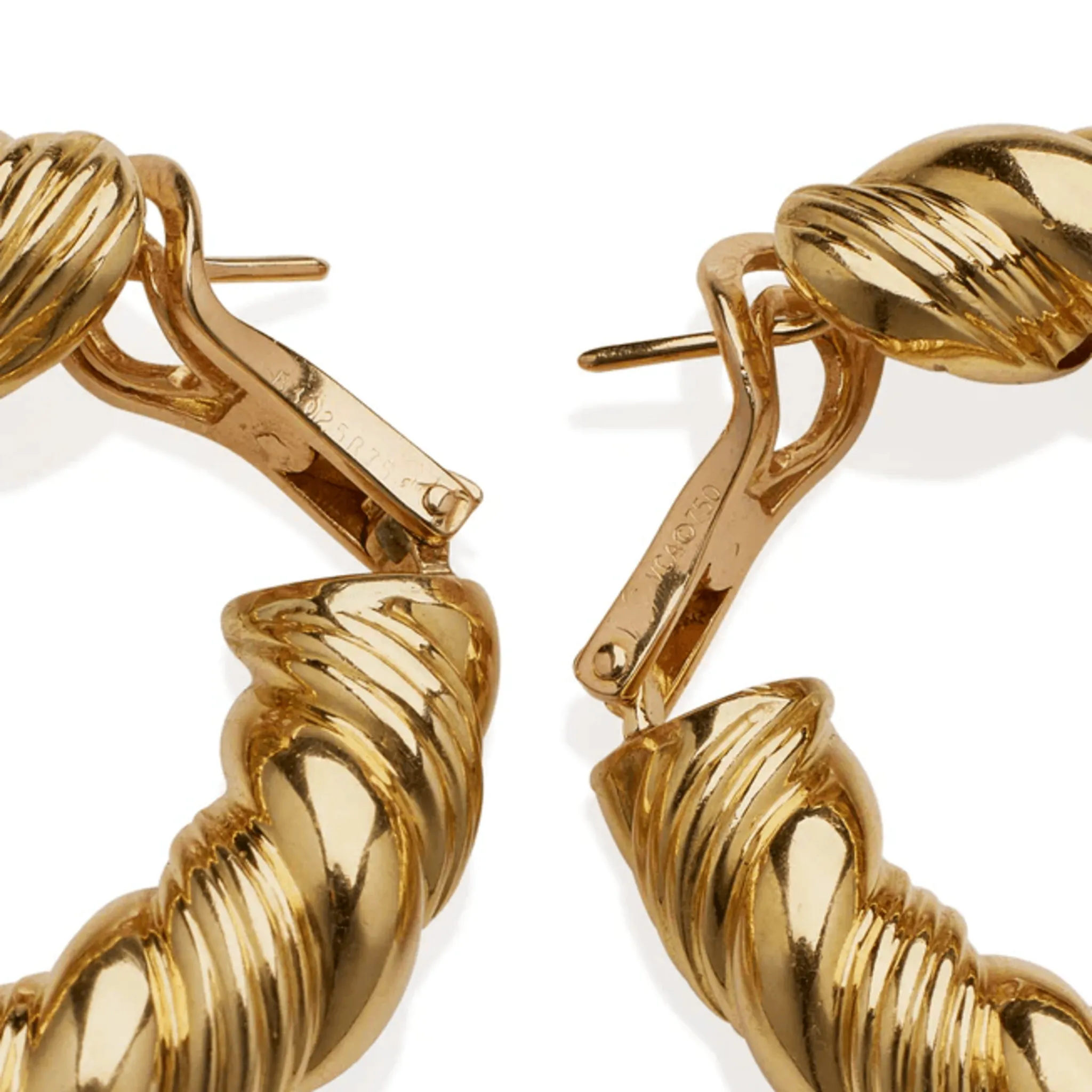 Van Cleef & Arpels Paris 1980s 18KT Yellow Gold Earrings