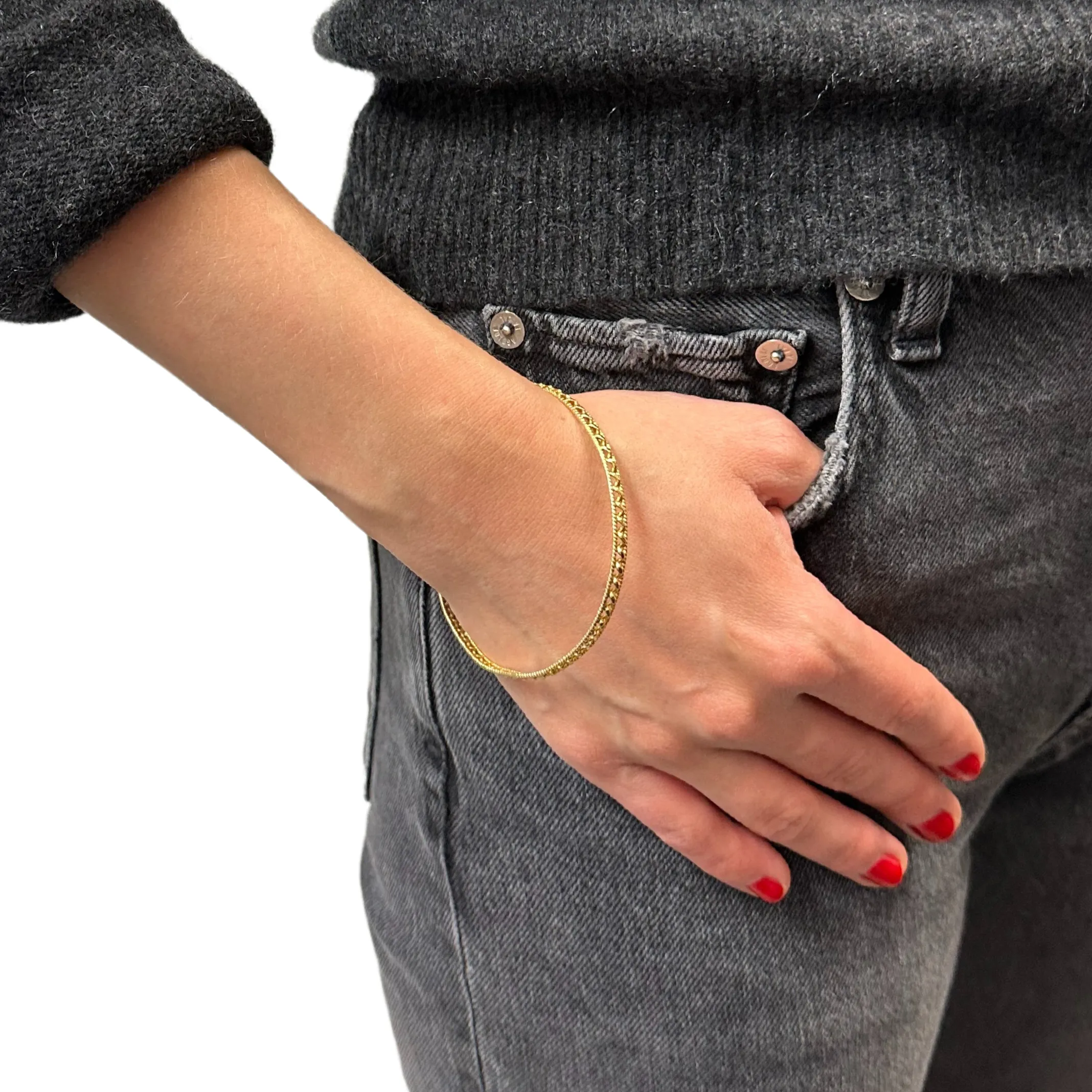 Vintage 18K Yellow Gold Bangle Bracelet
