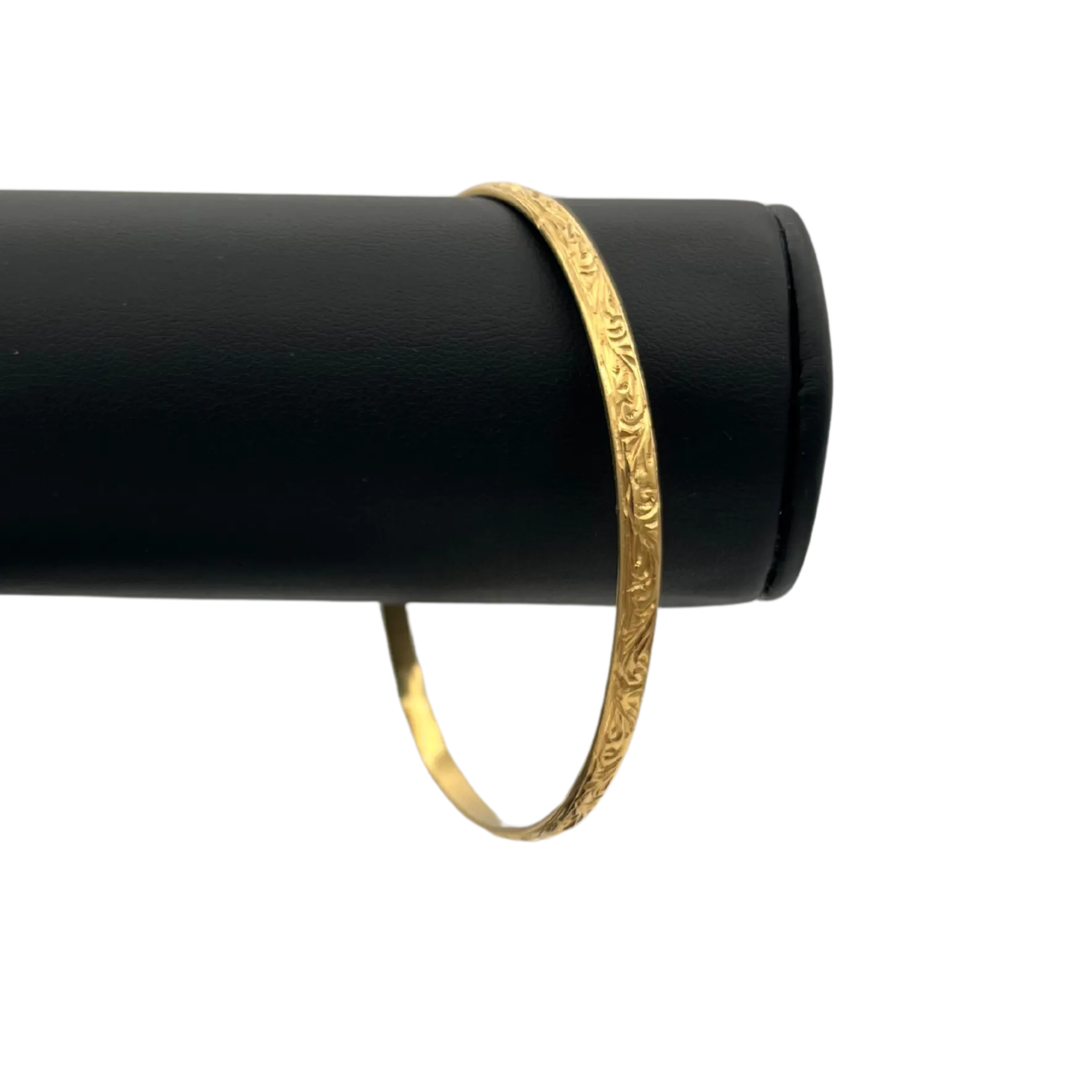 Vintage 22k yellow gold floral engraved solid bangle